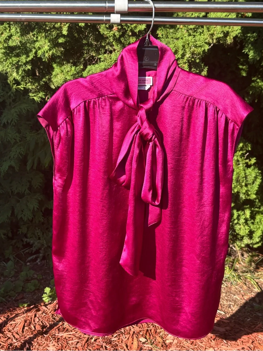 kate spade Fuchsia Satin bow neck Cap Sleeve Blouse vibrant career chic office